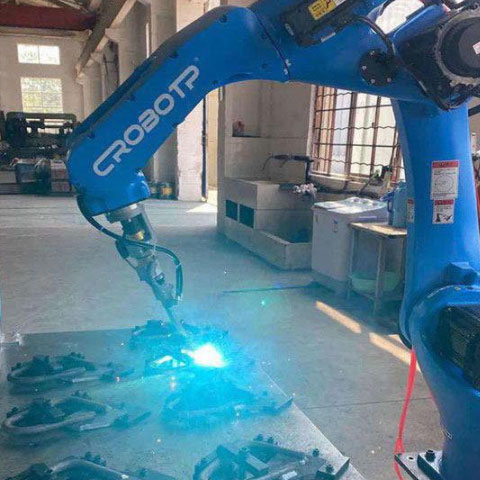 焊接机器人操作前要查看什么？